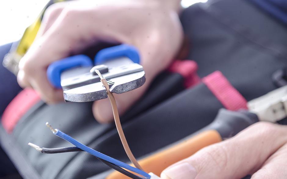 besoin d'un électricien Nandy